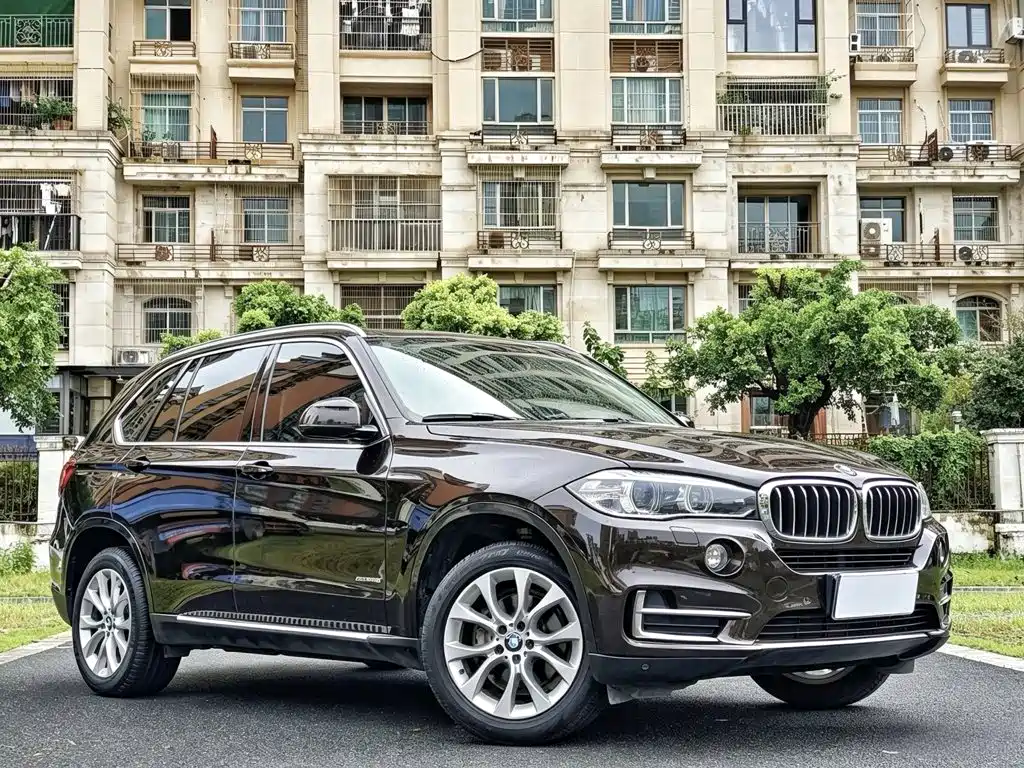 BMW X5 2018 — фото 3