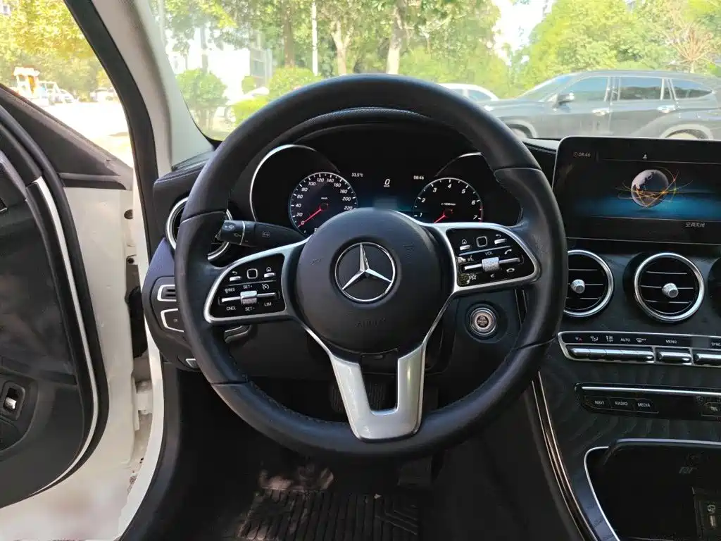 Mercedes-Benz C-Class 2019