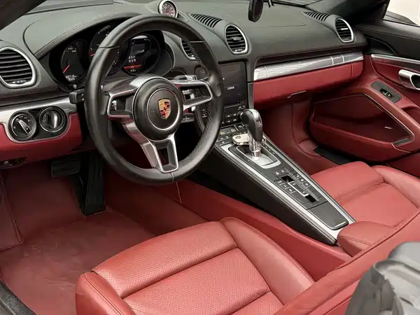 Porsche 718 2019