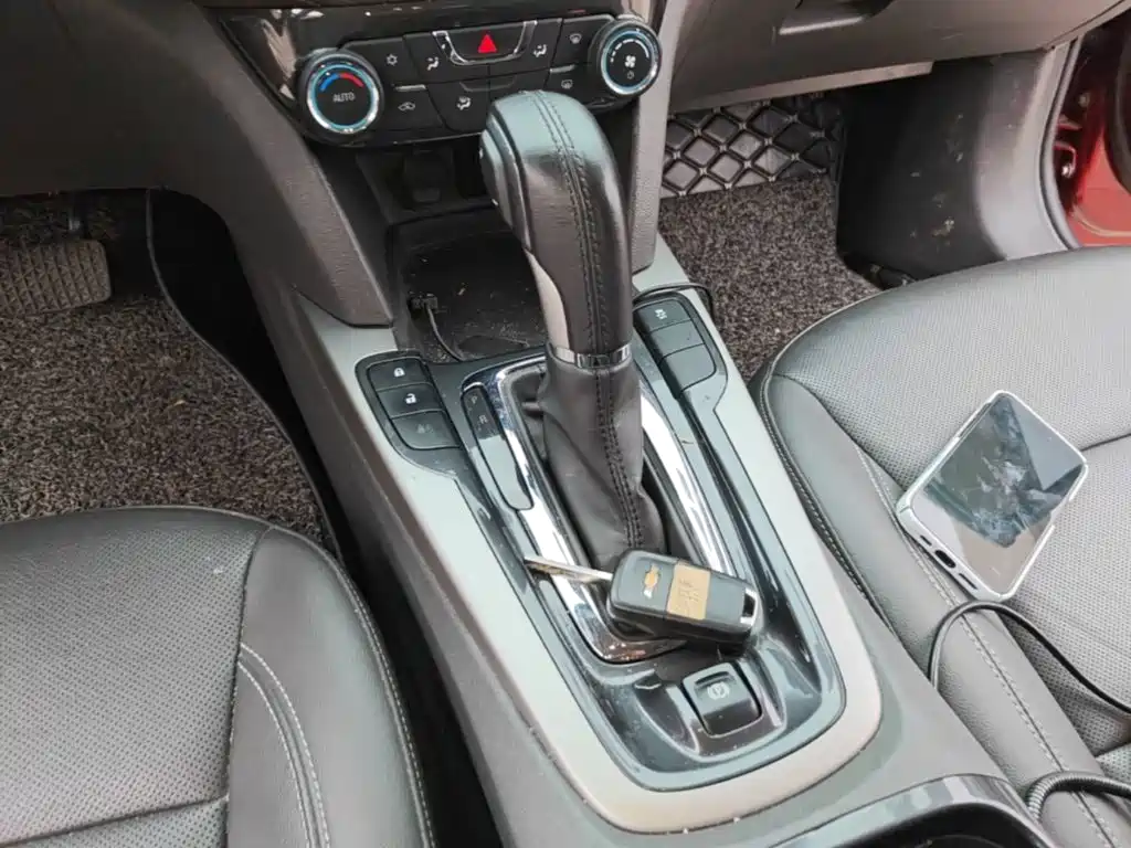 Chevrolet Malibu 2016 — фото 14
