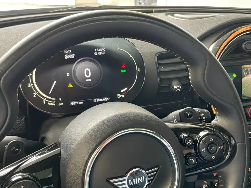 MINI Clubman 2020 — фото 10
