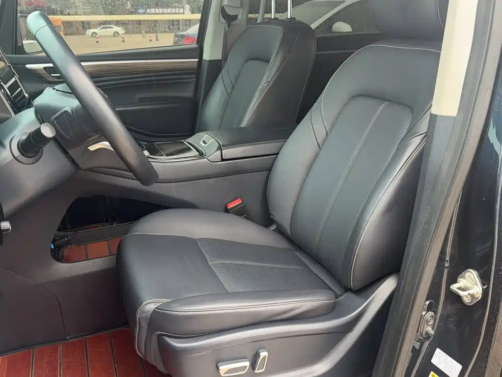GAC Trumpchi M8 2022 — фото 11