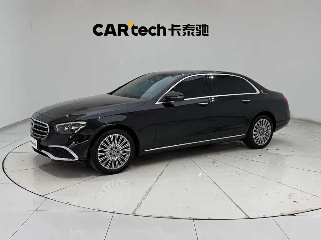 Mercedes-Benz E-Class 2023 — фото 1