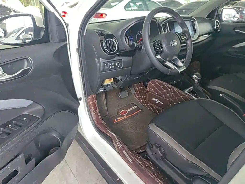 Kia KX1 2019 — фото 16