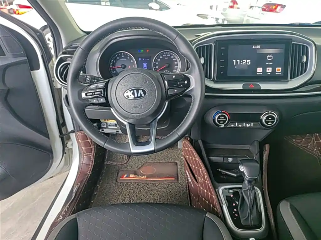 Kia KX1 2019 — фото 11
