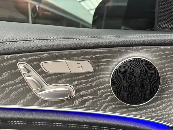 Mercedes-Benz E-Class 2021