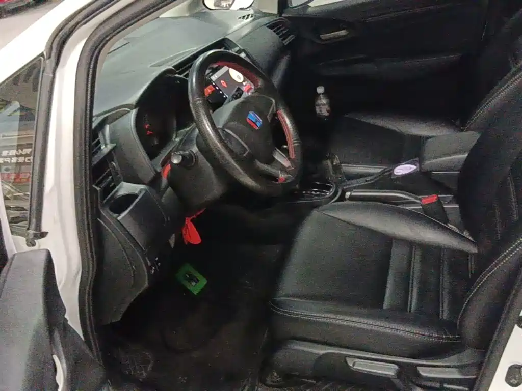 Honda Fit 2015 — фото 15