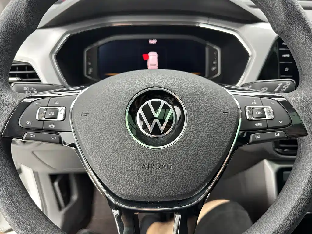 Volkswagen T-Cross 2022 — фото 13