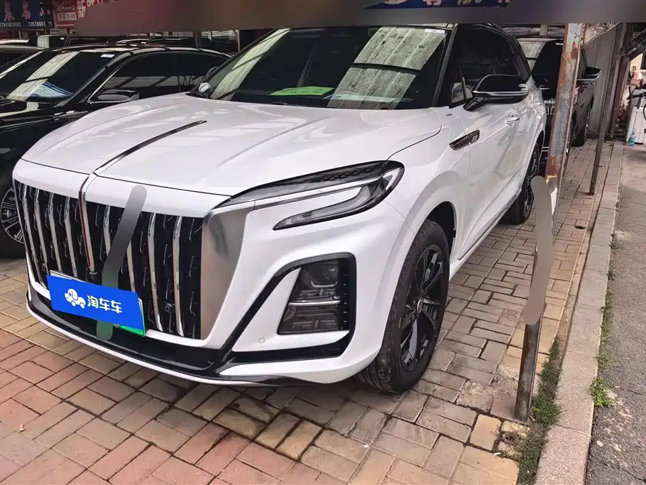 Hongqi HS3 PHEV 2025 — фото 1