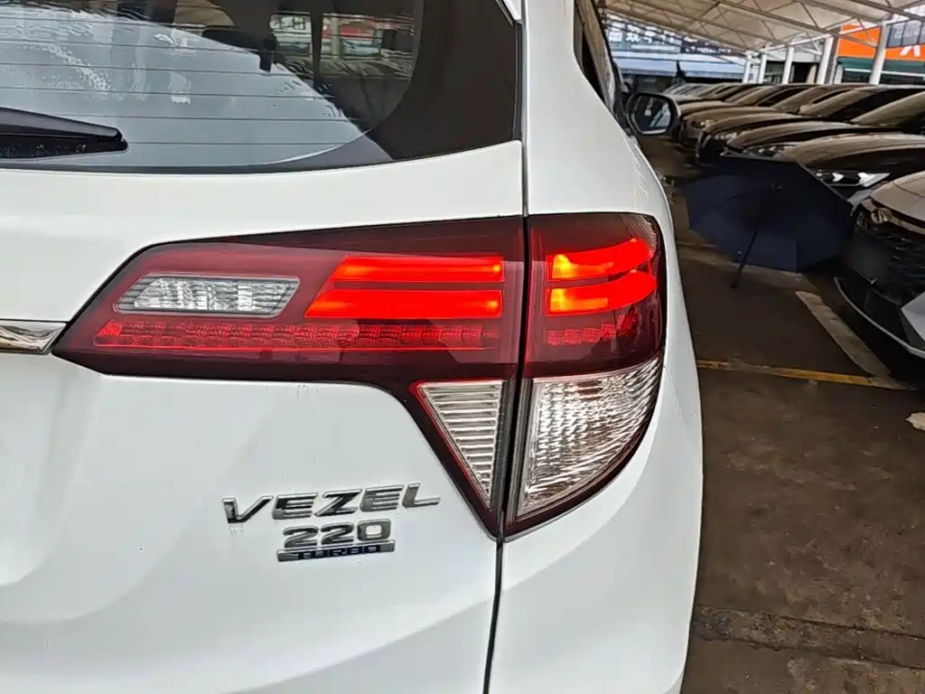 Honda Vezel 2019 — фото 8