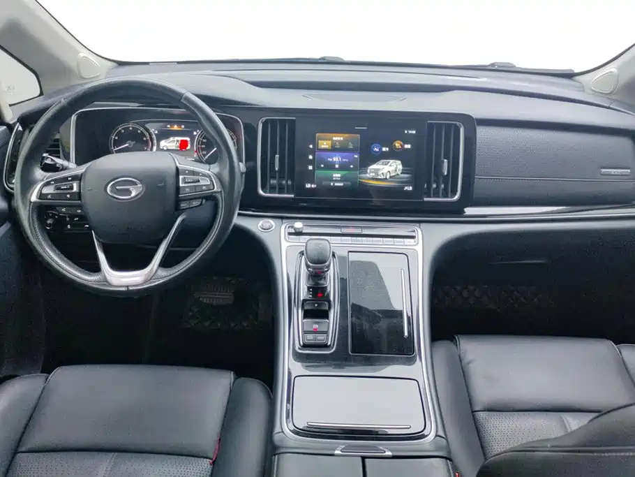 GAC Trumpchi M8 2022 — фото 12
