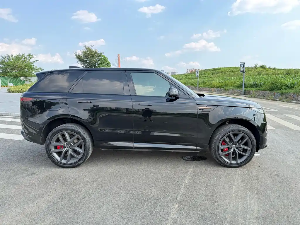 Land Rover Range Rover Sport 2025 — фото 4