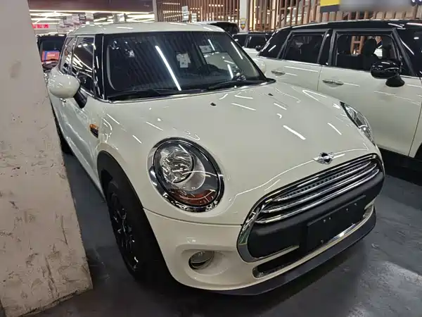 MINI 2016