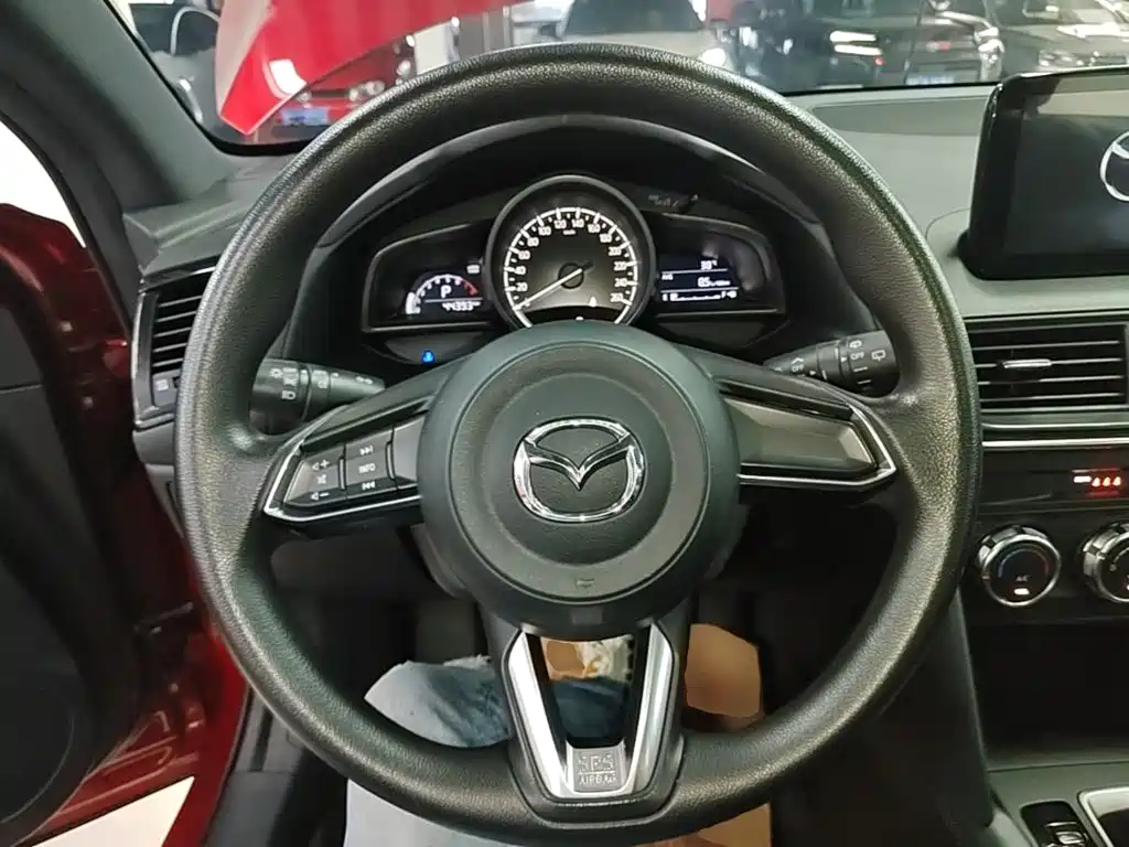 Mazda CX-4 2020 — фото 11
