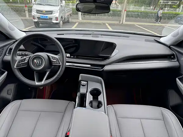 Buick E5 2025