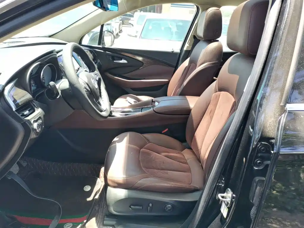 Buick Envision Plus 2017 — фото 15