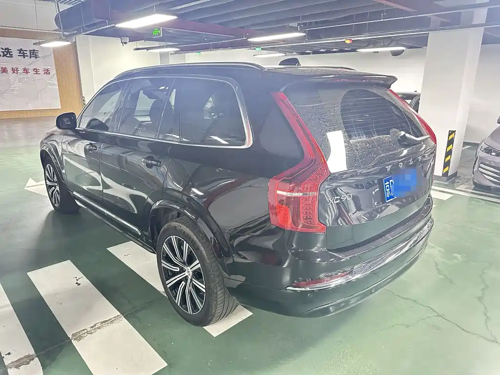 Volvo XC90 2024 — фото 2