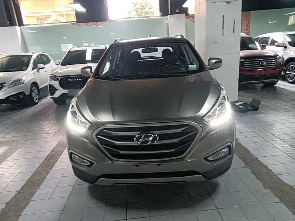 Hyundai ix35 2015 — фото 3