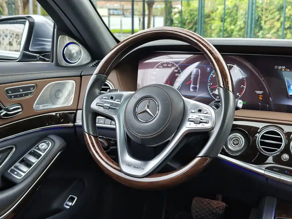Mercedes-Benz Maybach S-Class 2019 — фото 22