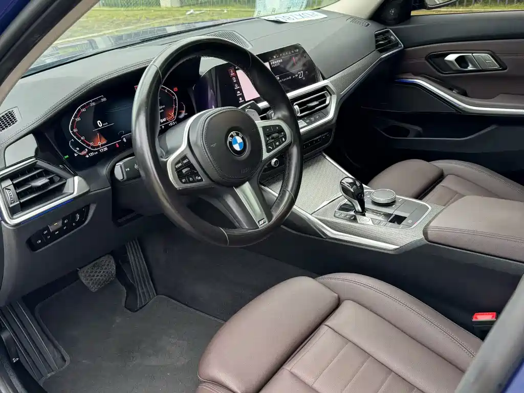 BMW 3 Series 2021