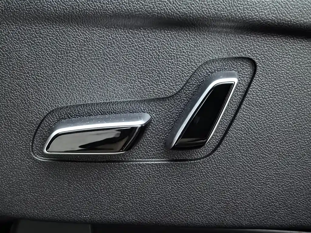 BYD Song MAX New Energy 2023 — фото 26