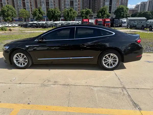 Buick LaCrosse 2021