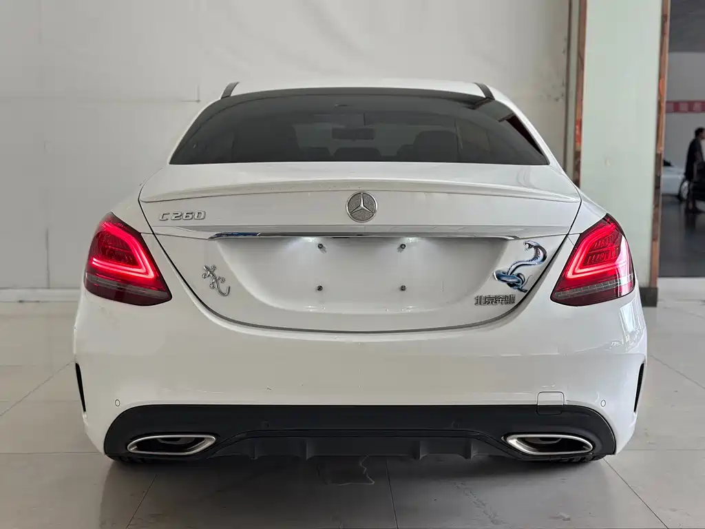 Mercedes-Benz C-Class 2020 — фото 17