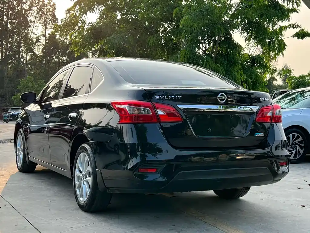 Nissan Sylphy 2018 — фото 7
