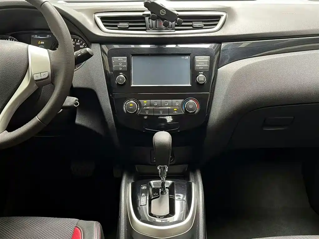 Nissan Qashqai 2019 — фото 12