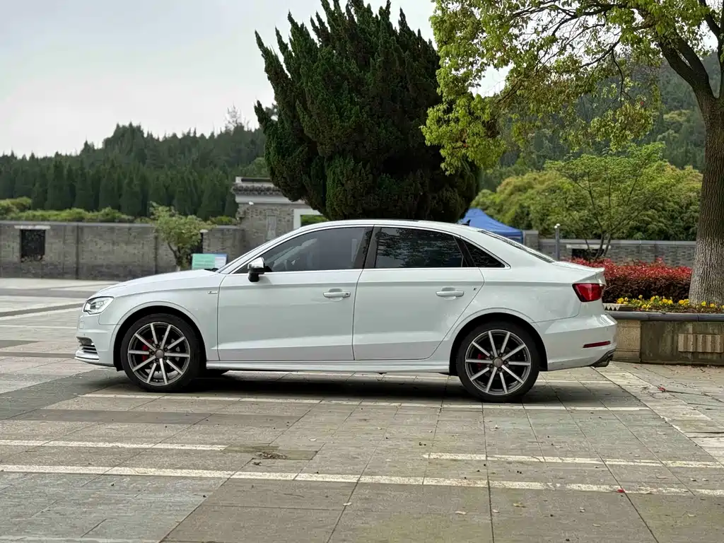 Audi A3 2016