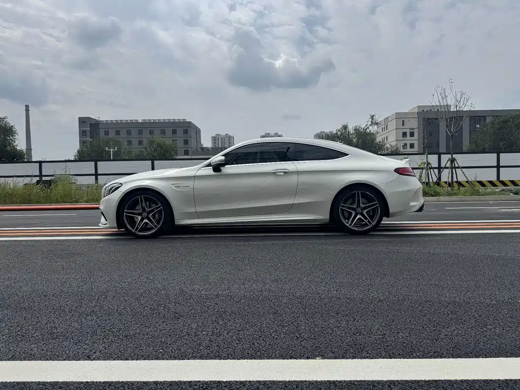 Mercedes-Benz C-Class AMG 2018 — фото 9