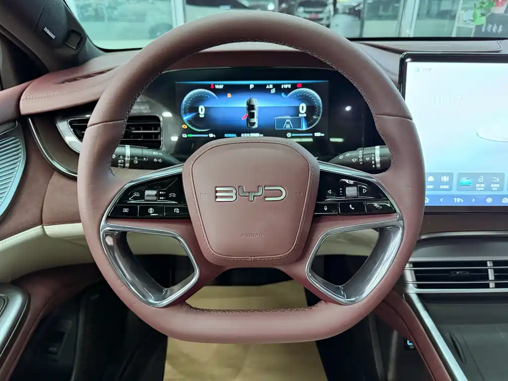 BYD Seal 2023 — фото 12