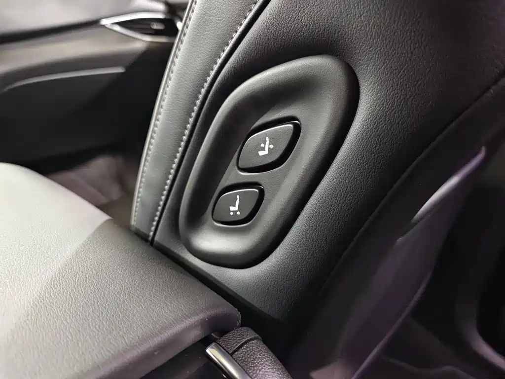 Buick Enclave 2024 — фото 14