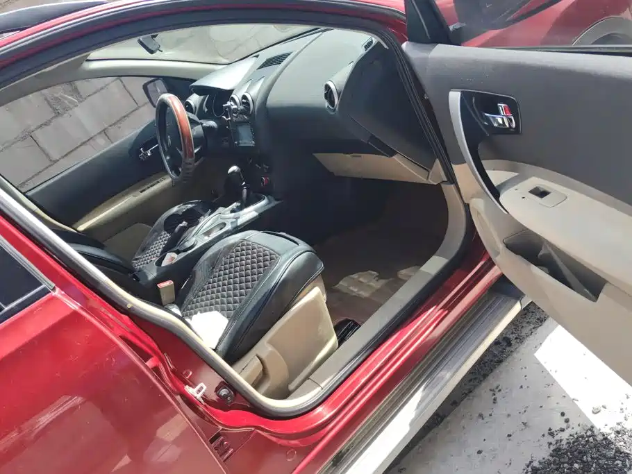 Nissan Qashqai 2015 — фото 8