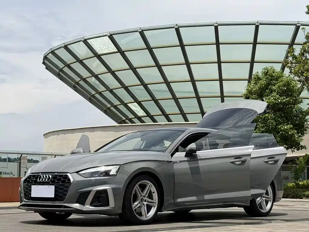 Audi A5 2022 — фото 31