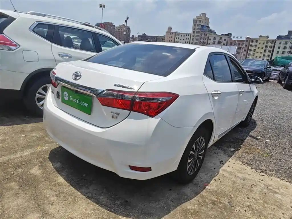 Toyota Corolla 2019 — фото 7