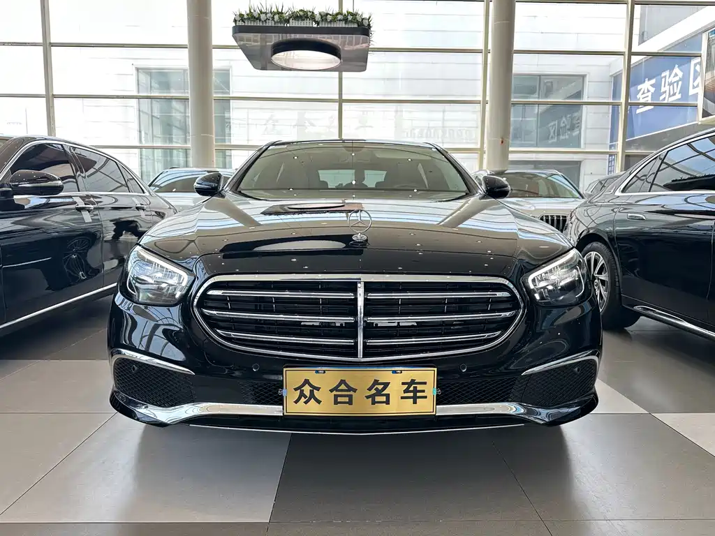 Mercedes-Benz E-Class 2023 — фото 2