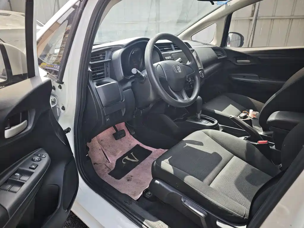 Honda Fit 2019 — фото 6