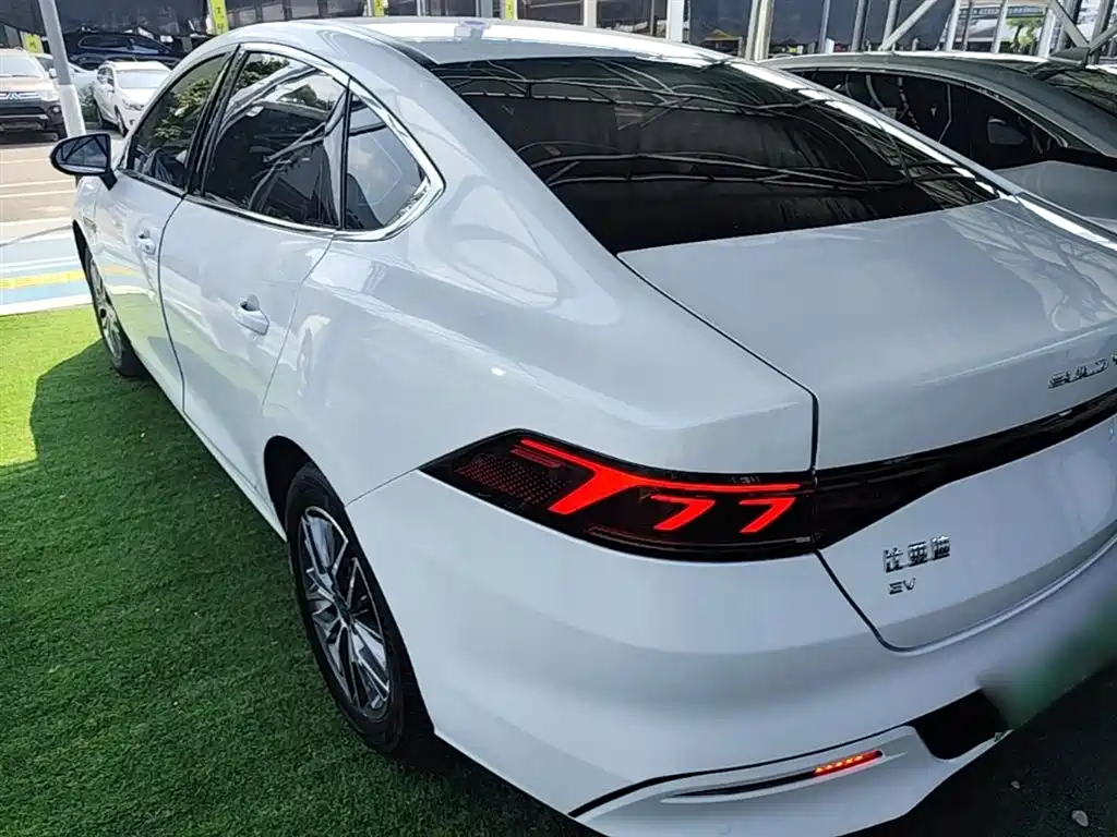 BYD Qin PLUS 2025 — фото 5