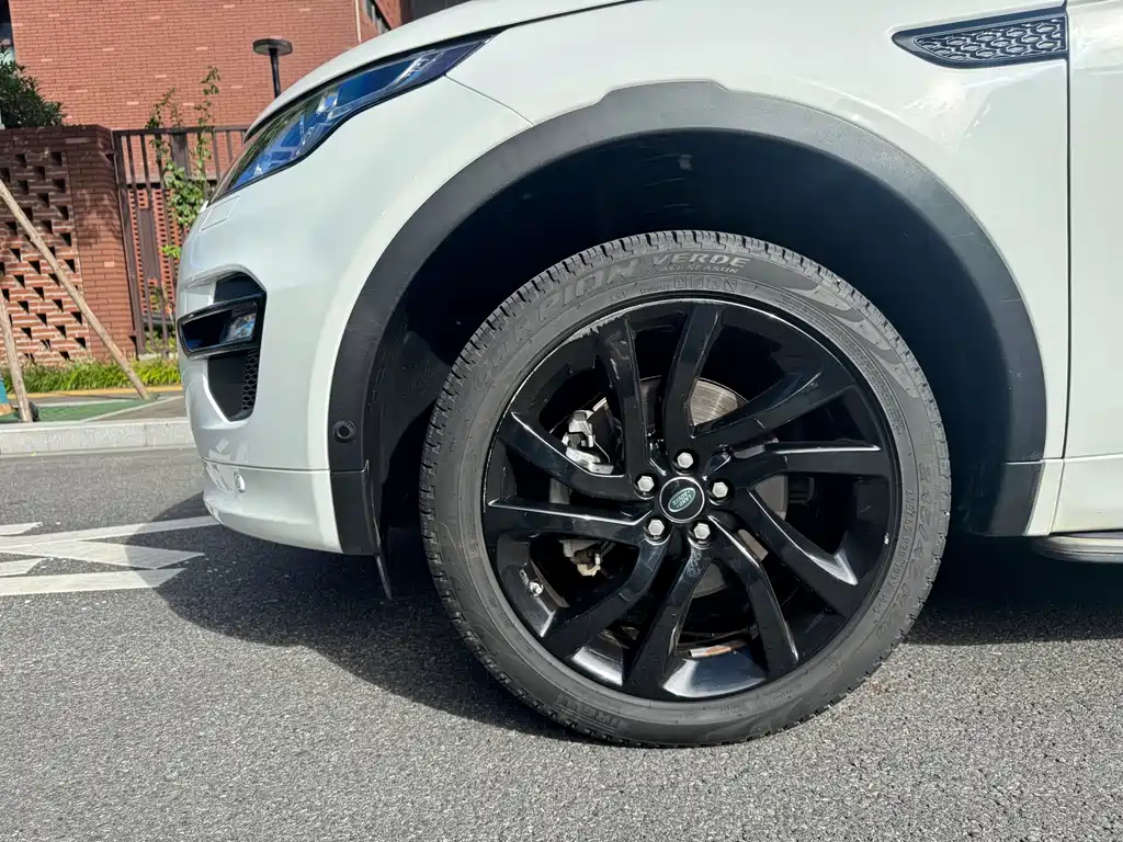Land Rover Discovery Sport 2019 — фото 5