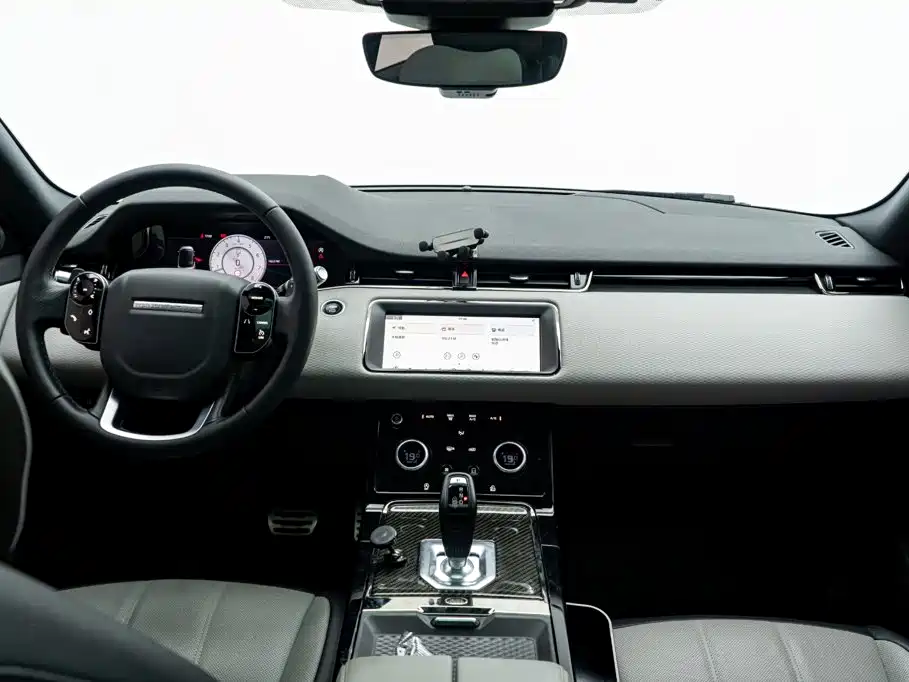 Land Rover Range Rover Evoque 2021 — фото 18