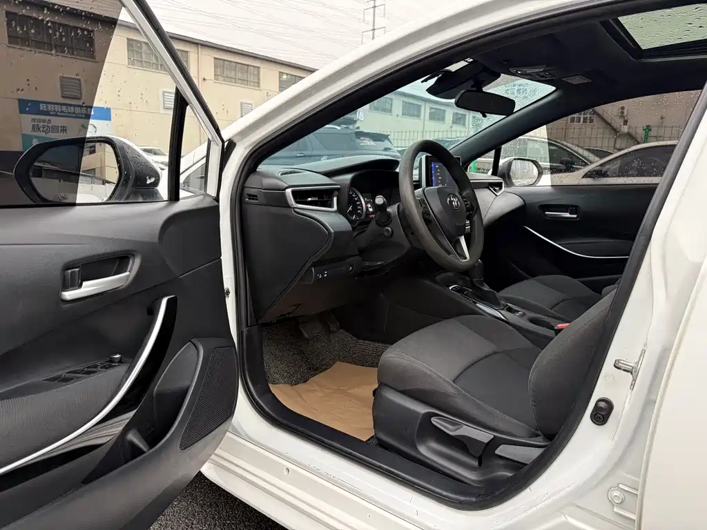 Toyota Levin 2022 — фото 18