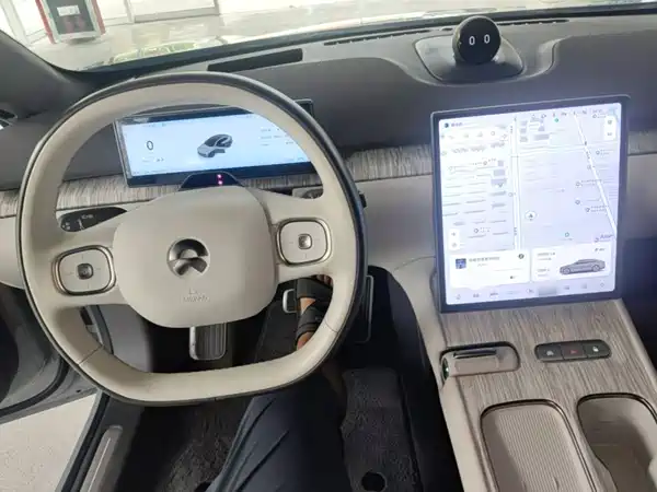 NIO ET7 2022