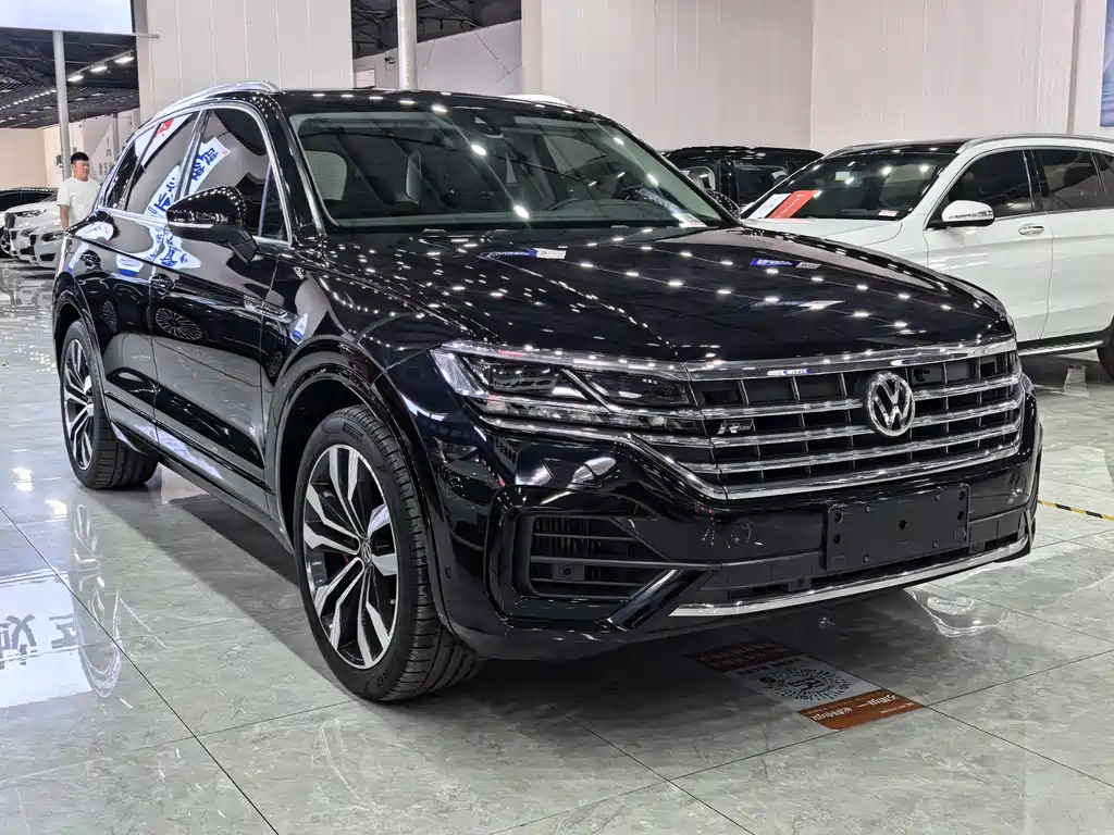 Volkswagen Touareg 2019 — фото 3