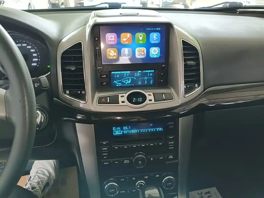 Chevrolet Captiva 2017 — фото 13