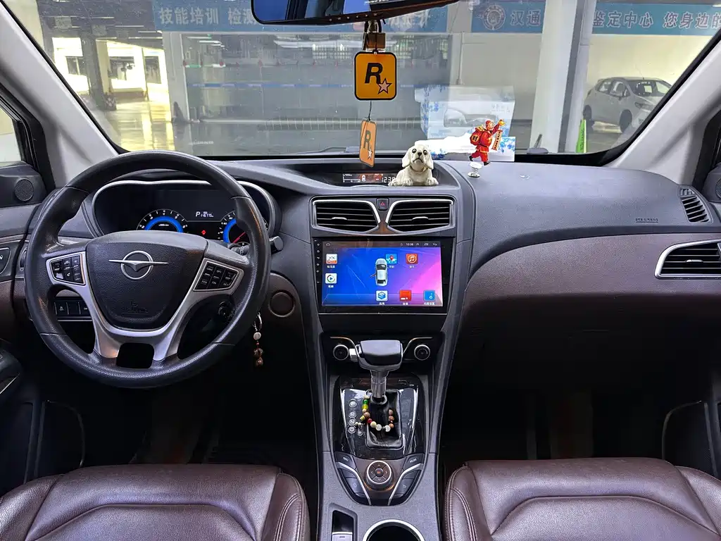Haima V70 2016 — фото 8