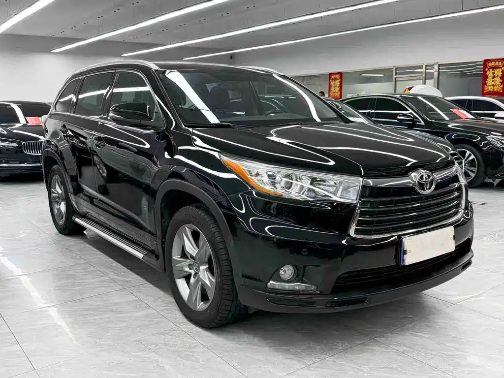 Toyota Highlander 2017 — фото 3