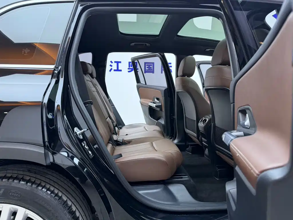Mercedes-Benz GLB 2022 — фото 15