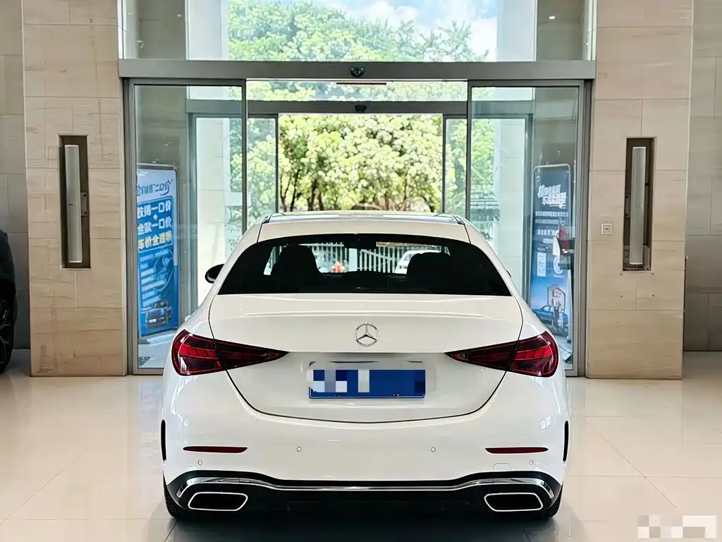 Mercedes-Benz C-Class 2022 — фото 8