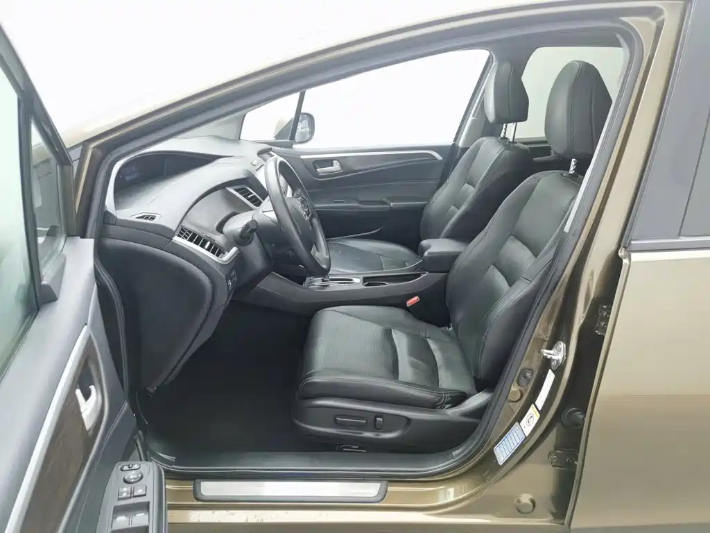 Honda Jade 2014 — фото 10